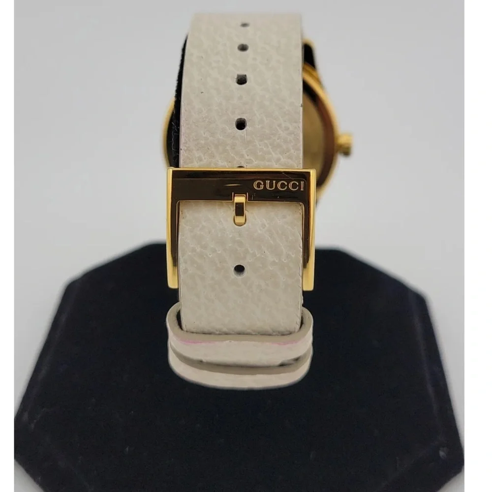 Gucci White Butterfly 🦋 Watch